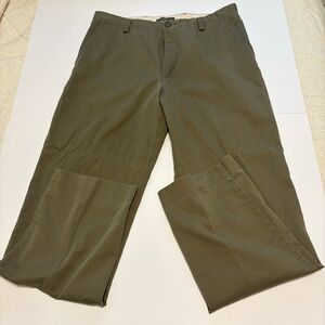 Dockers Green Chinos Straight-Leg Flat Front